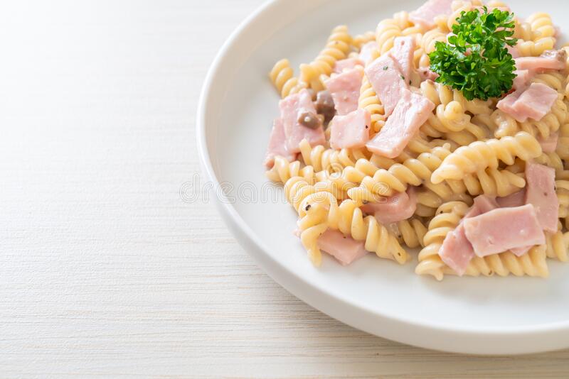 Ensalada de pasta Fusilli - Cocina con Teresa