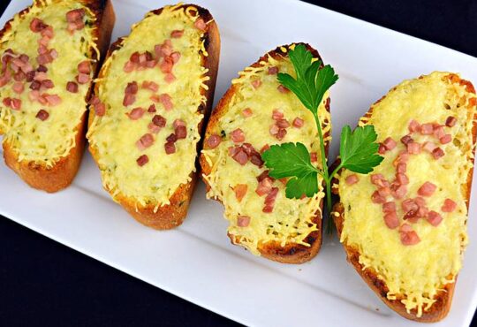 Pan de ajo con queso